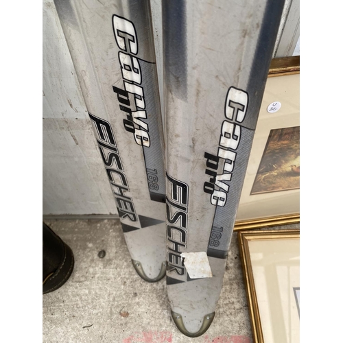 1439 - A PAIR OF CARVE PRO FISCHER SKIS