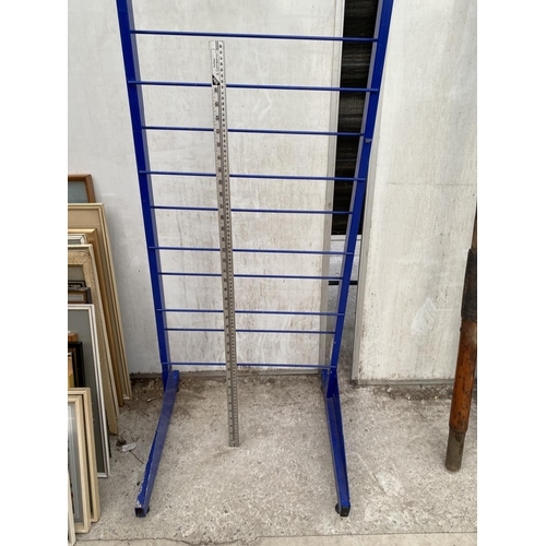 1442 - A METAL KP PEANUT DISPLAY STAND