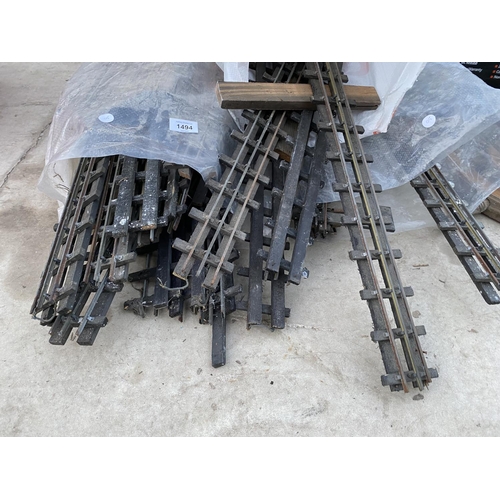 1494 - A LARGE QUANTITY OF MODEL RAILWAY TRACK