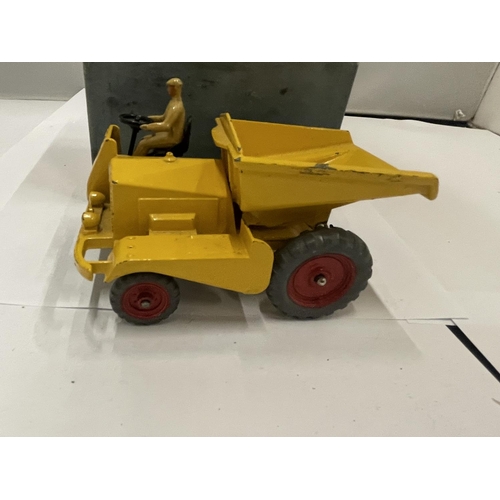 153 - A BOXED DINKY DUMPER TRUCK