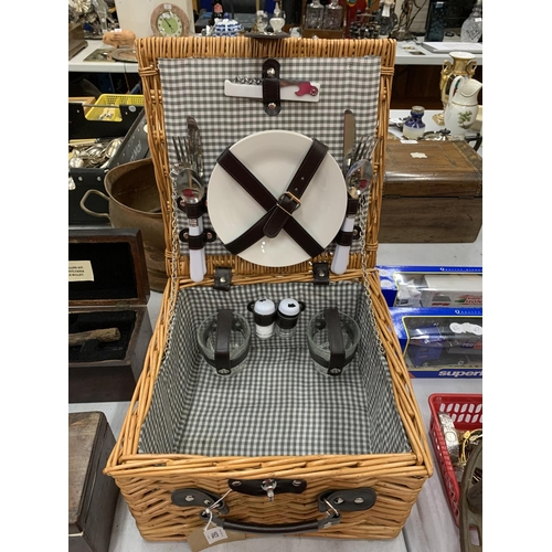 162 - A PICNIC BASKET TO INCLUDE ACCESSORIES