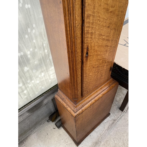 2208 - AN 18TH CENTURY OAK CASED LONGCASE CLOCK WITH ARCHED BRASS DIAL (JN. HARRISON, NEWCASTLE) WITH SWAN ... 