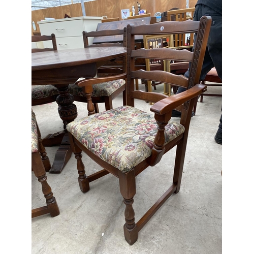 2260 - AN 'OLD CHARM' EXTENDING DINING TABLE, 44