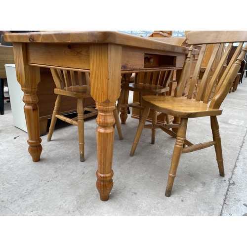 2261 - A VICTORIAN STYLE PINE KITCHEN TABLE ON TURNED LEGS, 48X29