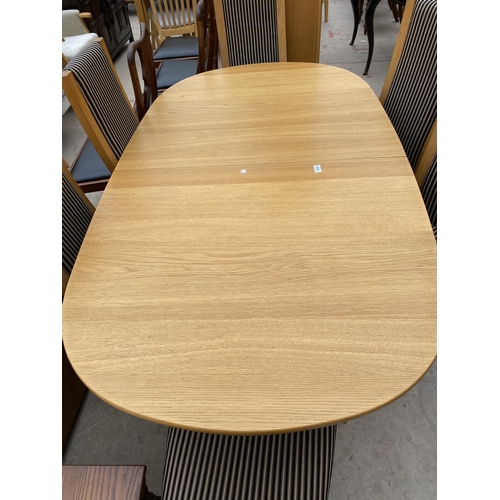 2334 - A MODERN OAK EXTENDING DINING TABLE, 68X39