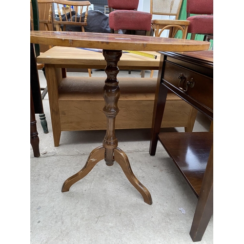 2358 - AN INLAID ITALIAN STYLE INLAID OCCASIONAL TABLE ON TRIPOD BASE, 21.5