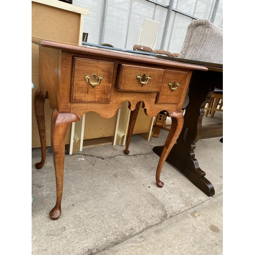 2389 - A GEORGE III STYLE LOWBOY WITH THREE DRAWERS, ON CABRIOLE LEGS, 30