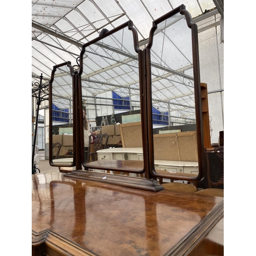 2455 - A MID 20TH CENTURY WALNUT DRESSING TABLE ON CABRIOLE LEGS, WITH TRIPLE MIRROR, 44