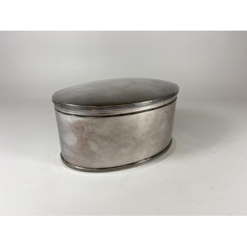 1 - A GEORGE V SILVER LIDDED BOX, HALLMARKS FOR SHEFFIELD, 1938, MAKERS ATKIN BROTHERS, HEIGHT 10CM, WEI... 