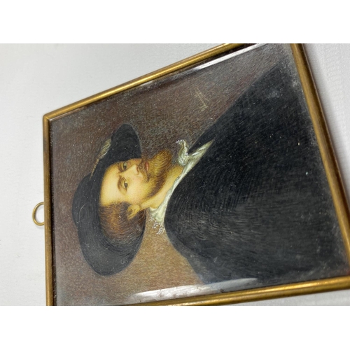 10 - AFTER PETER PAUL RUBENS PORTRAIT MINIATURE IN GILT FRAME, 9 X 7CM