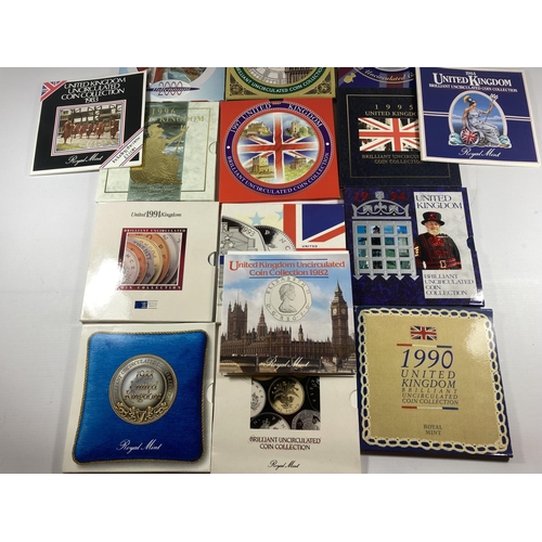 315 - A COLLECTION OF 1982 - 2000 UNCIRCULATED COIN SETS (ONLY MISSING 1993)