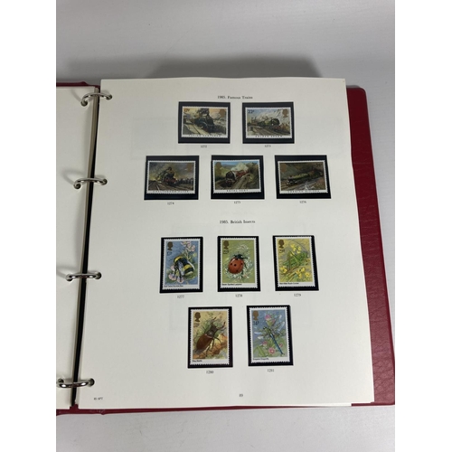 316 - THREE STAMP ALBUMS TO INCLUDE 2 X GREAT BRITAIN STAMP ALBUMS AND FURTHER BLANK STANLEY GIBBONS ALBUM