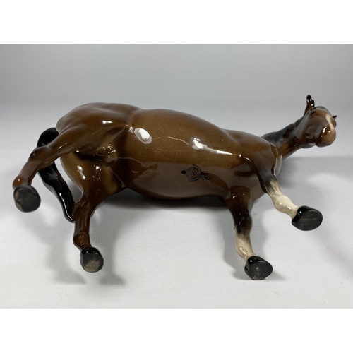 760 - A ROYAL DOULTON BROWN GLOSS MARE FACING LEFT HORSE FIGURE