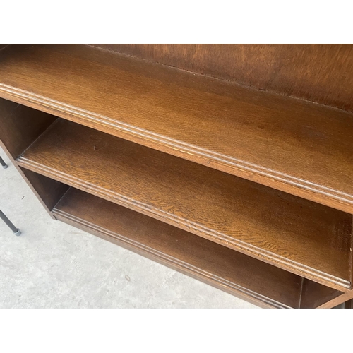 2614 - A MID 20TH CENTURY OAK FOUR TIER OPEN BOOKCASE, 36