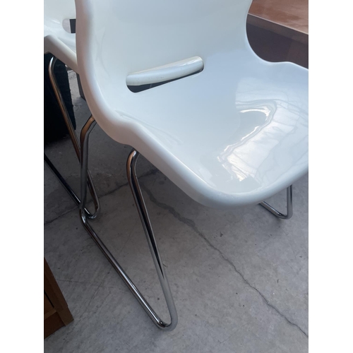 2639 - A PAIR OF SWEDISH 'PROGRAM OVERMAN' PLASTIC CHAIRS ON CHROME LEGS