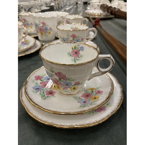 270 - A TWENTY PIECE TEASET BY ROYAL STAFFORD PATTERN 