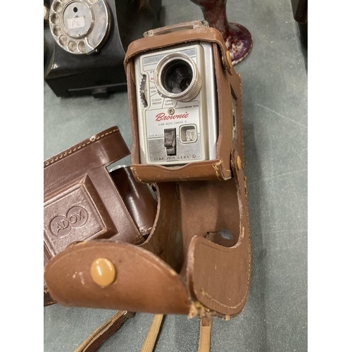 289 - TWO VINTAGE CAMERAS IN CASES TO INCLUDE A BROWNIE AND AN ADOX