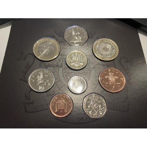 392 - UK , ROYAL MINT , 2008 , COIN COLLECTION OF NINE . PRISTINE CONDITION