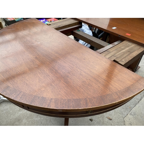 2543 - A 19TH CENTURY STYLE MAHOGANY AND CROSSBANDED DINING TABLE, 43