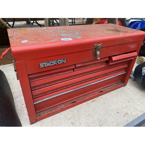 1517 - A STACKON METAL TOOL CHEST, A PLASTIC HARDWARE CHEST WITH HARDWARE AND A PART ROLL OF FELT