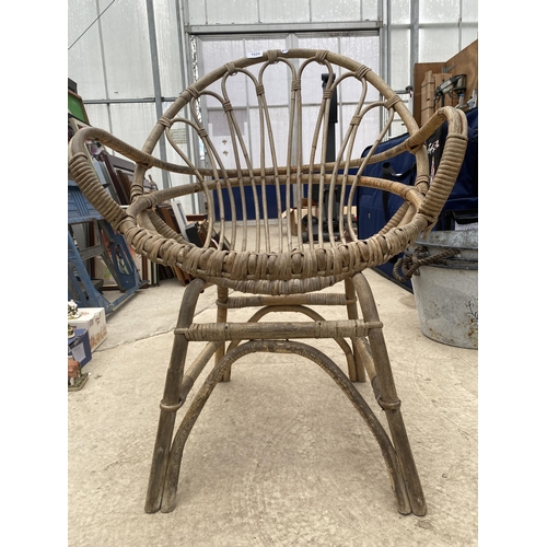 1525 - A SMALL BAMBBO AND WICKER GARDEN CHAIR