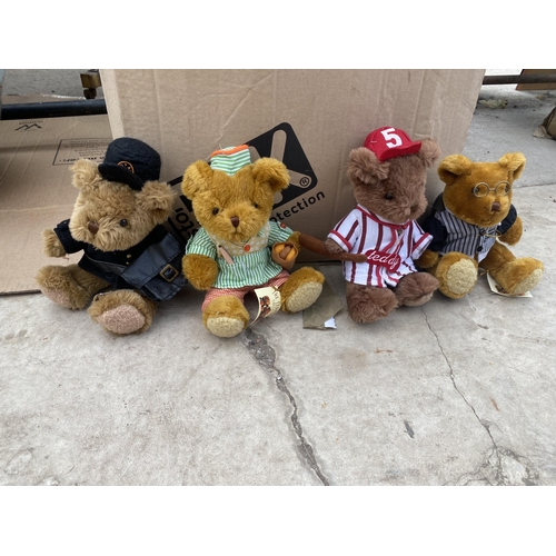 1577 - A LARGE ASSORTMENT OF PLUSH TEDDY BEARS