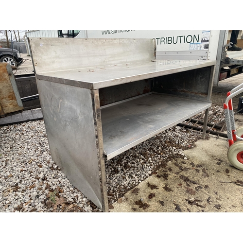 1644 - A LARGE STAINLESS STEEL KITCHEN UNIT