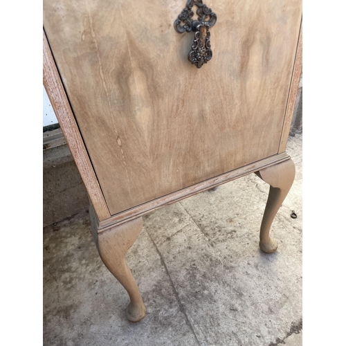 2224 - A MODERN OAK TRIPOD TABLE AND WALNUT BEDSIDE LOCKER