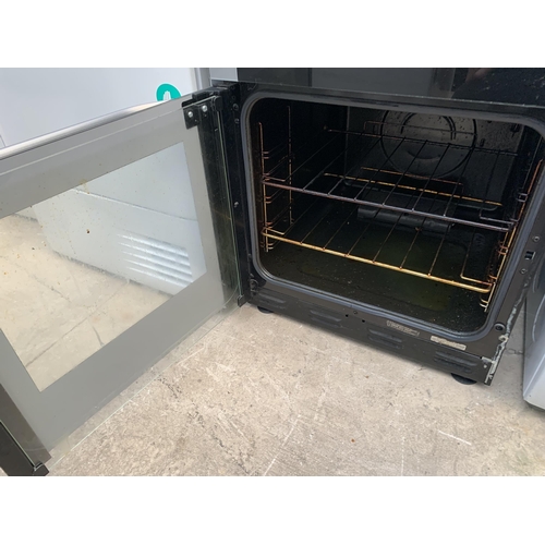 2058 - A BLACK AND CHROME BELLING GAS AND ELECTRIC OVEN AND HOB