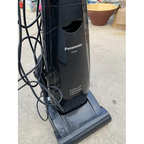 2086 - A PANASONIC SUOER LIGHTWEIGHT VACUUM CLEANER