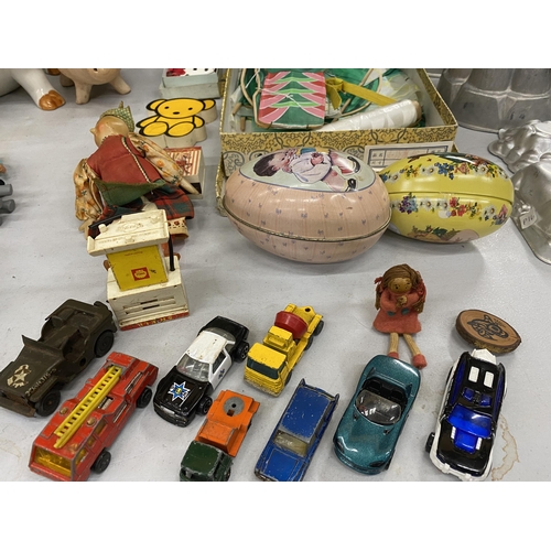 1047 - A COLLECTION OF TOYS TO INCLUDE DIE-CAST VEHICLES, A KITE, DOLL, EGGS, ETC