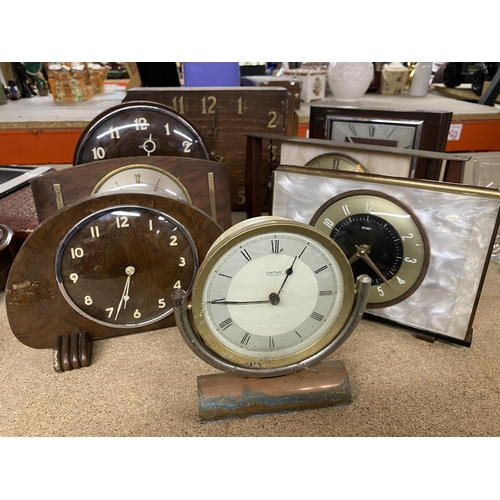 1078 - A COLLECTION OF VINTAGE MANTLE CLOCKS TO INCLUDE METAMEC AND SMITHS - 8 IN TOTAL