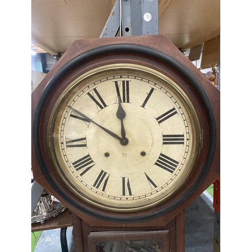 1138 - A MAHOGANY CASED WALL CLOCK WITH PENDULUM 