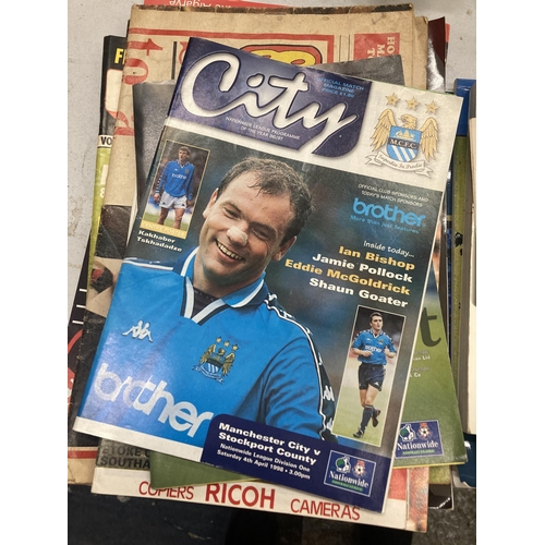 908A - A QUANTITY OF FOOTBALL PROGRAMMES TO INCLUDE STOKE CITY, STOCKPORT COUNTY, MAN CITY, ETC