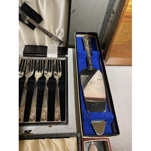 1167 - A QUANTITY OF FLATWARE SOME IN ORIGINAL BOXES