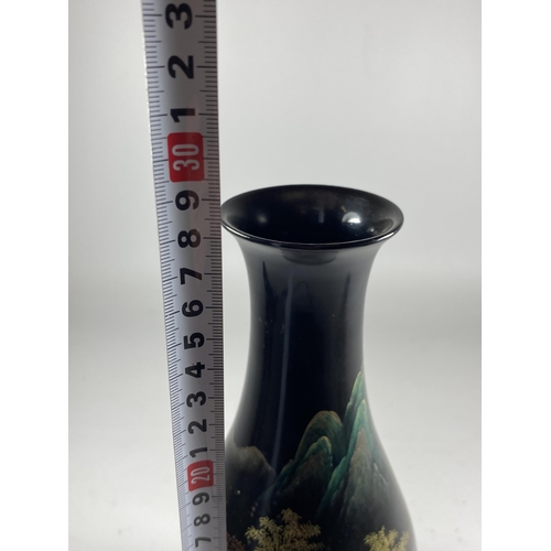 363 - A MID 20TH CENTURY CHINESE FUZHOU BLACK LACQUERED GILT DESIGN VASE ON STAND, HEIGHT 29CM