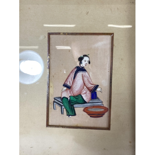 376 - A PAIR OF 19TH CENTURY CHINESE RICE PAPER PAINTINGS IN GILT FRAMES, 29 X 24CM