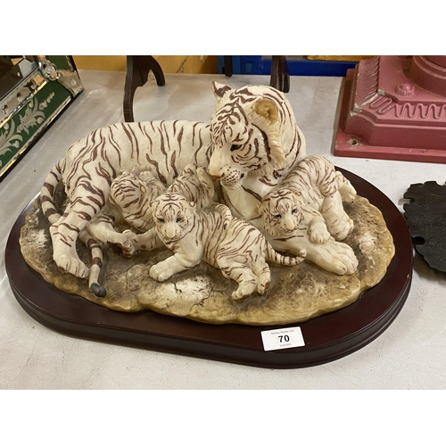 70 - A LARGE WHITE TIGER FIGURE GROUP
