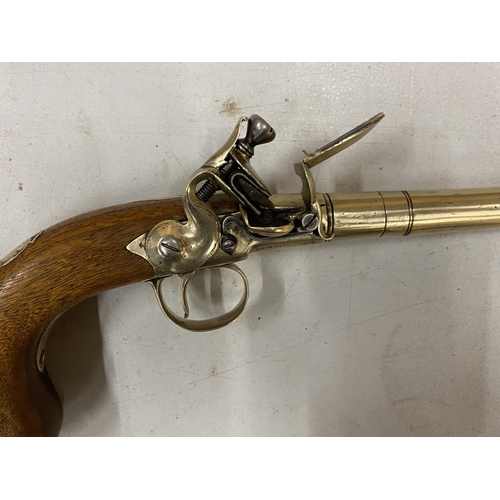 447 - A NON FIRING REPLICA CANON BARREL FLINTLOCK PISTOL, 14CM BARREL, WOODEN GRIP