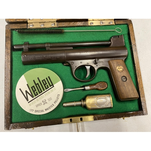 449 - A GOOD QUALITY CASED WEBLEY AND SCOTT LTD .177 CALIBRE MARK I AIR PISTOL, SERIAL NUMBER 33824, MULTI... 