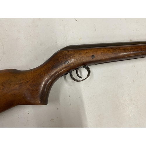 461 - A B.S.A. .177 CALIBRE AIR RIFLE, 38CM BARREL