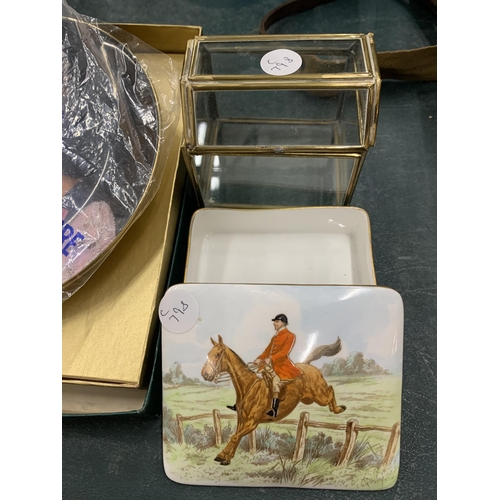 106 - TWO PIECES OF ROYAL CROWN DERBY TO INCLUDE A HUNTING THEMED TRINKET BOX, BOXED CABINET PLATE OF QUEE... 