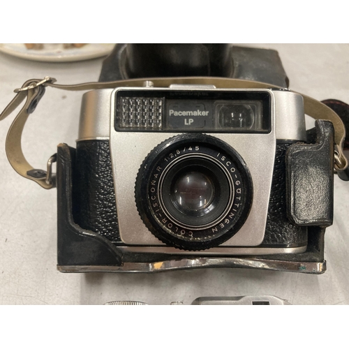 242 - THREE VINTAGE CAMERAS TO INCLUDE A ZENIT-E, BENCINI COMET 5 AND A ZORKI PACEMAKER, ALL IN ORIGINAL C... 