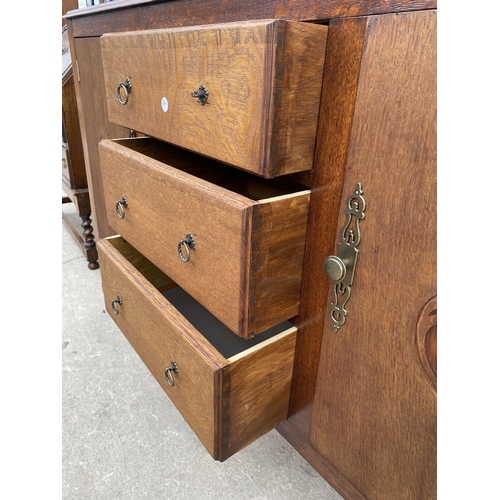 2697 - A MID 20TH CENTURY OAK SIDEBOARD 54