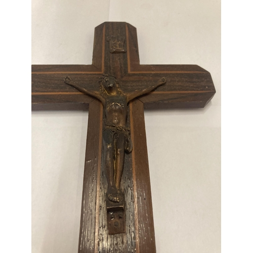 216 - A MAHOGANY DEPICTION OF JESUS ON THE CROSS