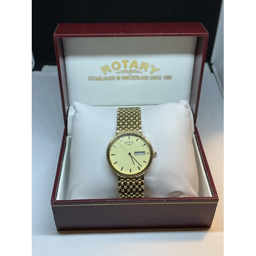 656 - A ROTARY WRIST WATCH WITH PRESENTATION BOX SEEN WORKING BUT NO WARRANTY