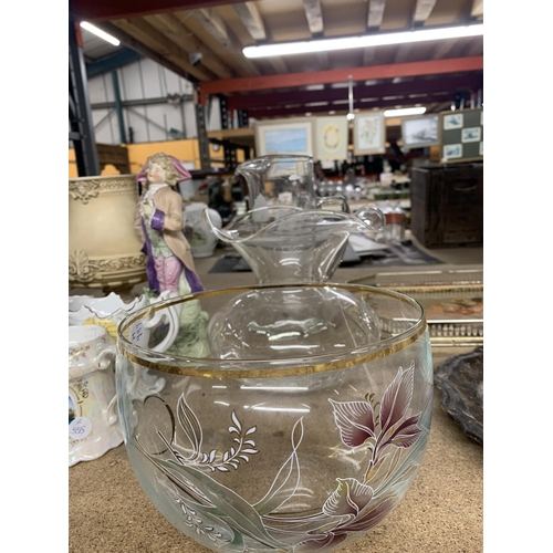 1019 - A GLASS BOWL, VASE AND JUG WITH ETCHED FLORAL DECORATION