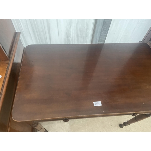 2202 - A 19TH CENTURY MAHOGANY SIDE TABLE WITH SINGLE DRAWER, ON TURNED LEGGS, 33.5