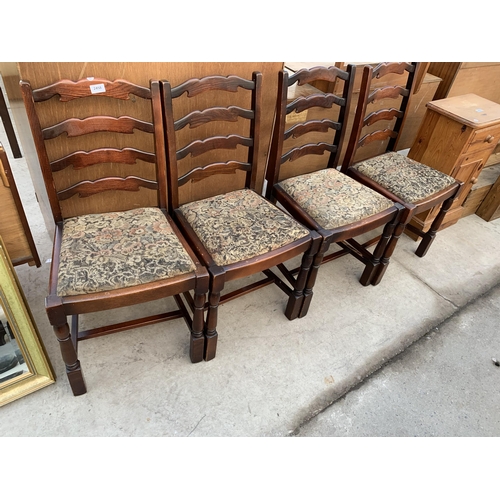 2458 - A SET OF FOUR MODERN ELM AND BEECH LADDERBACK DINING CHAIRS