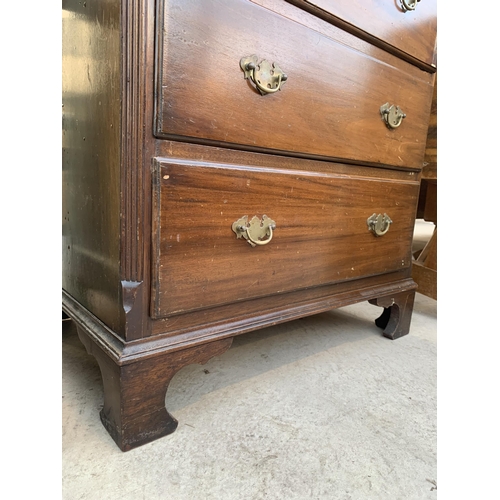 2491 - A MID 20TH CENTURY MAHOGANY CHEST OF FOUR DRAWERS, 25